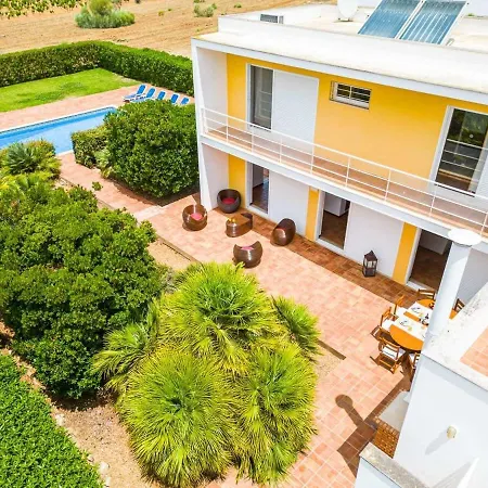 Ferienhaus Caixinha 2 - Modern - By Salgados Beach, Shops, Bars, And Restaurants Guia (Faro)