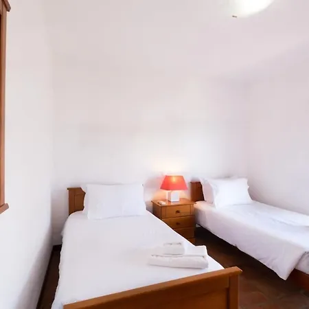 Ferienhaus Caixinha 2 - Modern - By Salgados Beach, Shops, Bars, And Restaurants Guia (Faro)