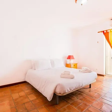 Ferienhaus Caixinha 2 - Modern - By Salgados Beach, Shops, Bars, And Restaurants Guia (Faro)